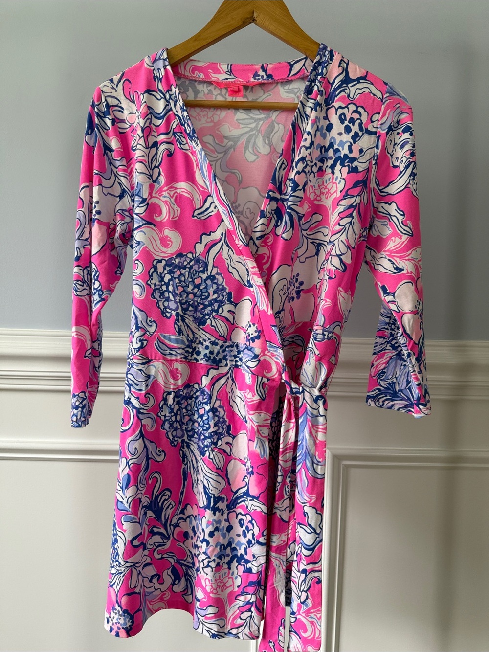 Lilly Pulitzer KARLIE Wrap Shorts Romper Pink Tropics Sun Drenched M Medium